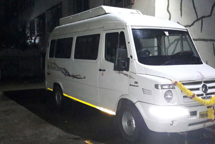 Hire Tempo Traveller For Outstation On Rent In Pune